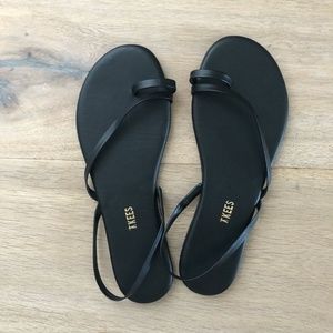 Tkees LC Sandle Size 9 (40)